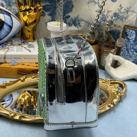 🆕 BETSEY JOHNSON 🧿 NWOT Get Toasted Green Crossbody Bag * NO POPTART WALLET* - Picture 5 of 14